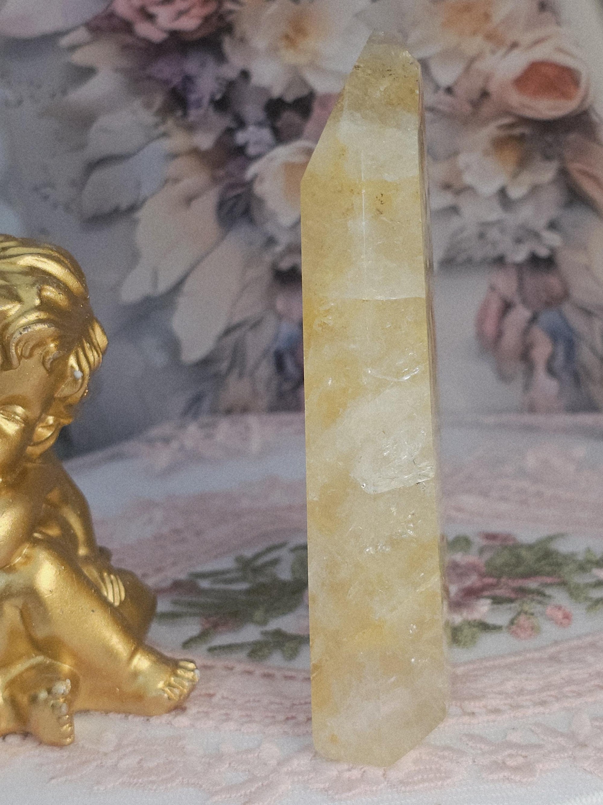 Golden Healer Quartz Tower,  Columbia, Golden Healer with Dendritic, Feng Shui Crystal, Chakra Stone