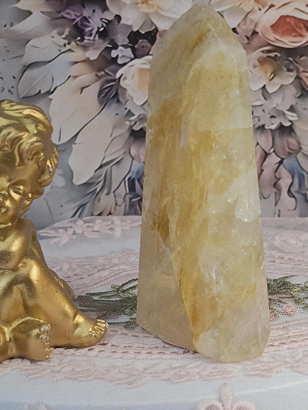 Golden Healer Quartz Tower,  Columbia, Golden Healer with Dendritic, Feng Shui Crystal, Chakra Stone