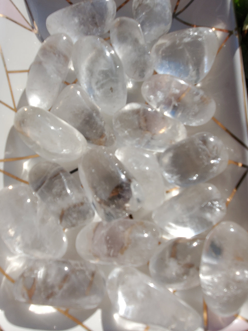 5 Clear Quartz Tumble Stones(>1in)/ Clear Quartz crystal/ Clear Quartz Pocket Stone / Clear Quartz Tumbled/ Clear Quartz gemstone