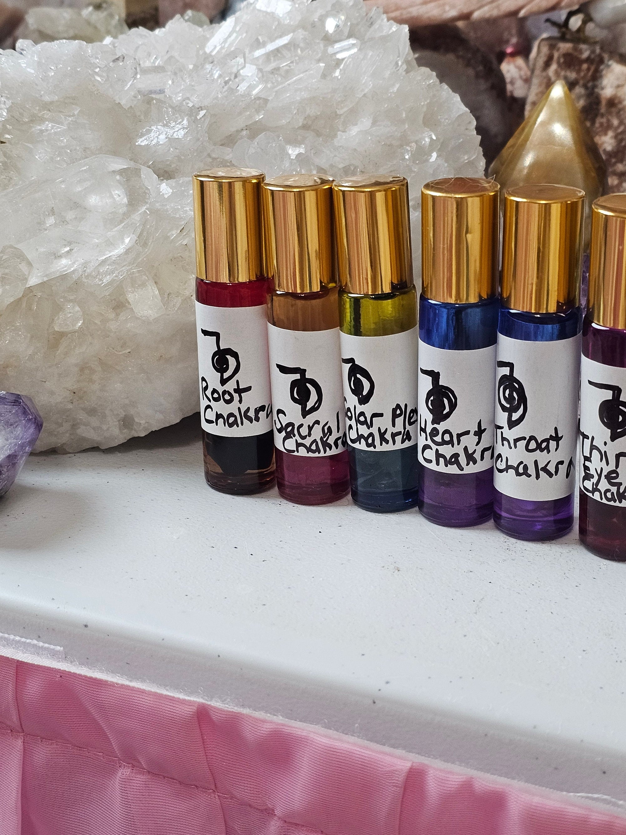 Divine Crystal Chakra Oil with Crystal Healing Crystals, Angel Oils, Crystal Oils, Crystals, Crystal Healing, Chakra L