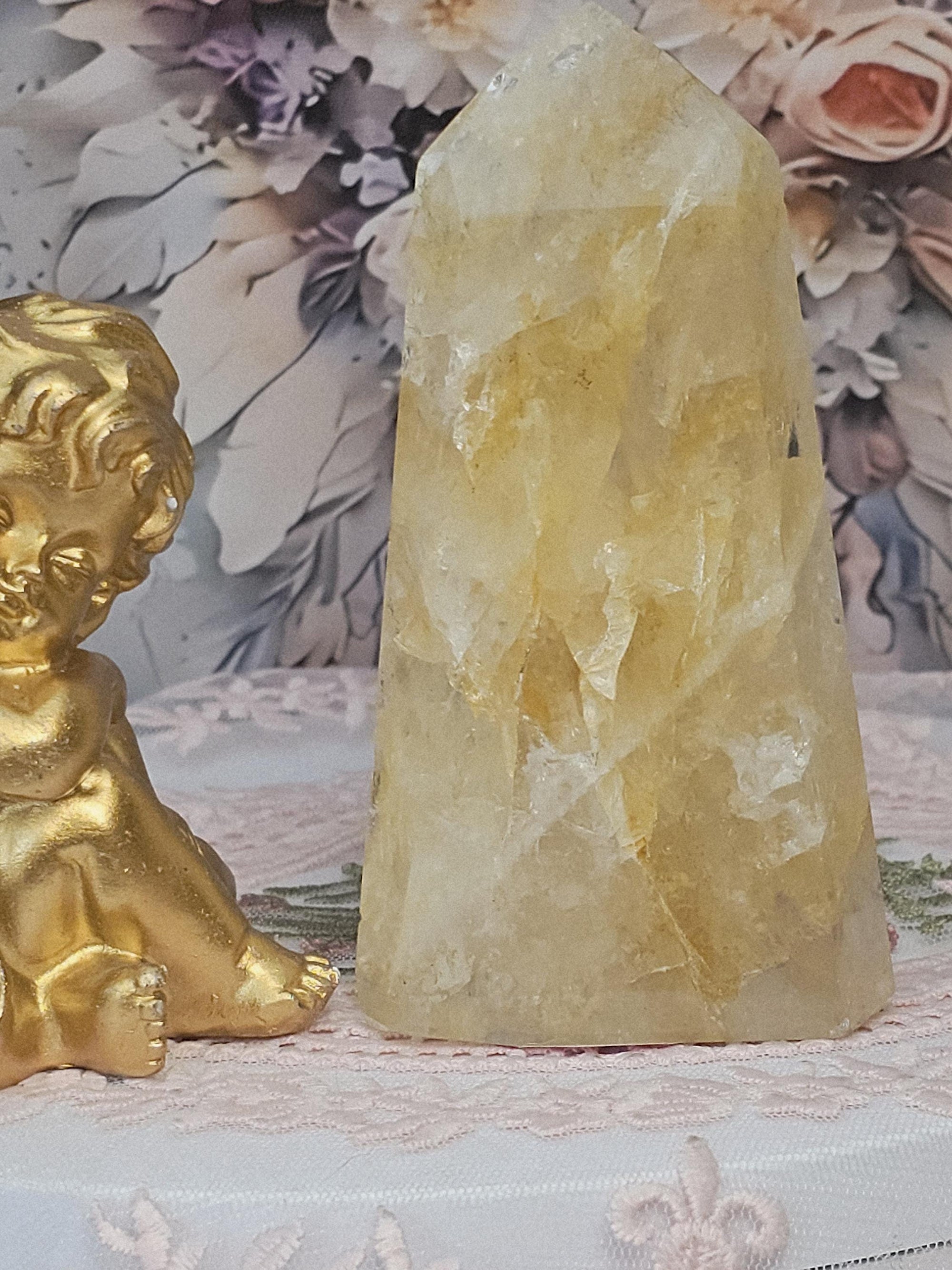 Golden Healer Quartz Tower,  Columbia, Golden Healer with Dendritic, Feng Shui Crystal, Chakra Stone