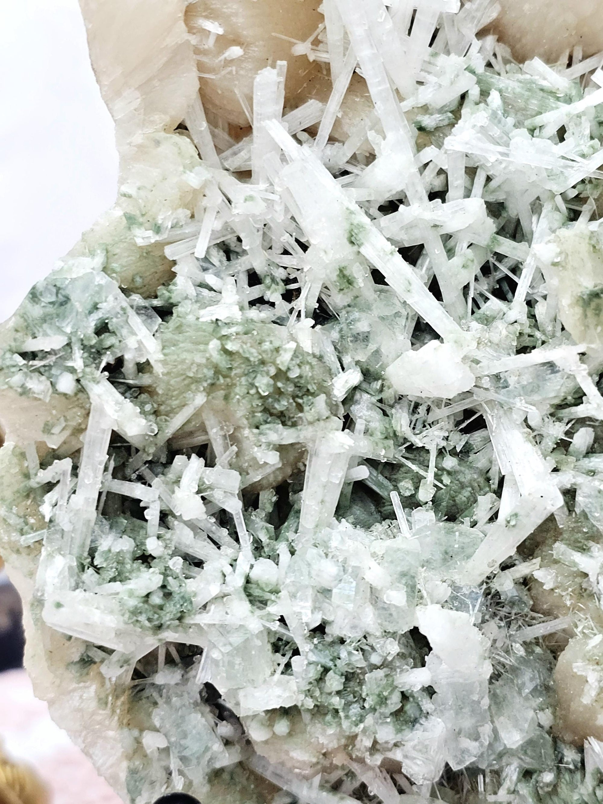 RARE Candy Apple Green Apophyllite with Scolecite and Stillbite from India , Apophyllite, Crystal, Crystal