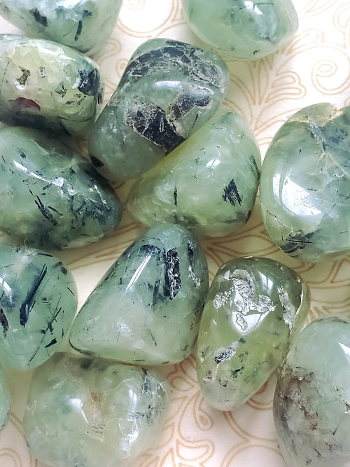 100gm Prehnite TUMBLED Prehnite - Heart Chakra -  Solar Plexus Chakra-4th Chakra - Reiki - Energy Healing