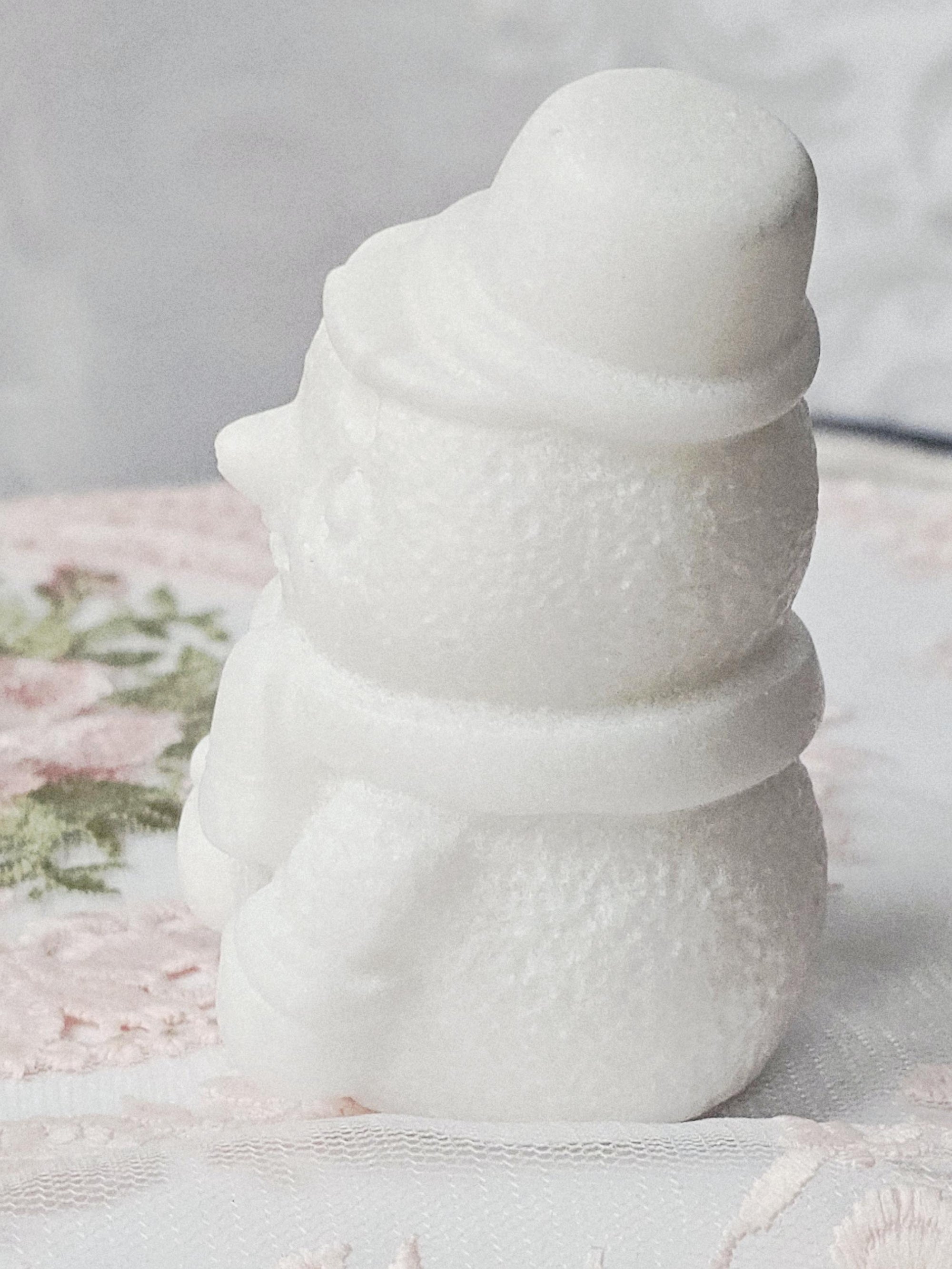 Marble Crystal Snowman Statue, Christmas Decor (3in)