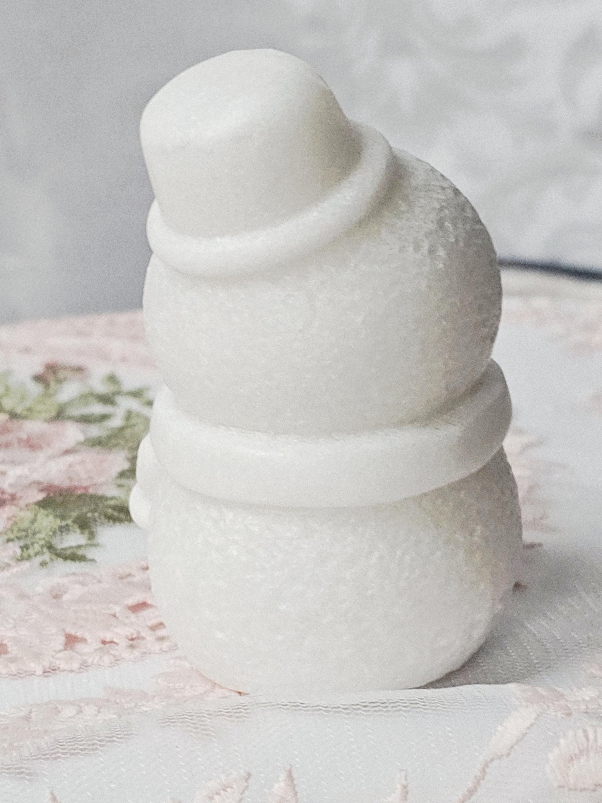 Marble Crystal Snowman Statue, Christmas Decor (3in)