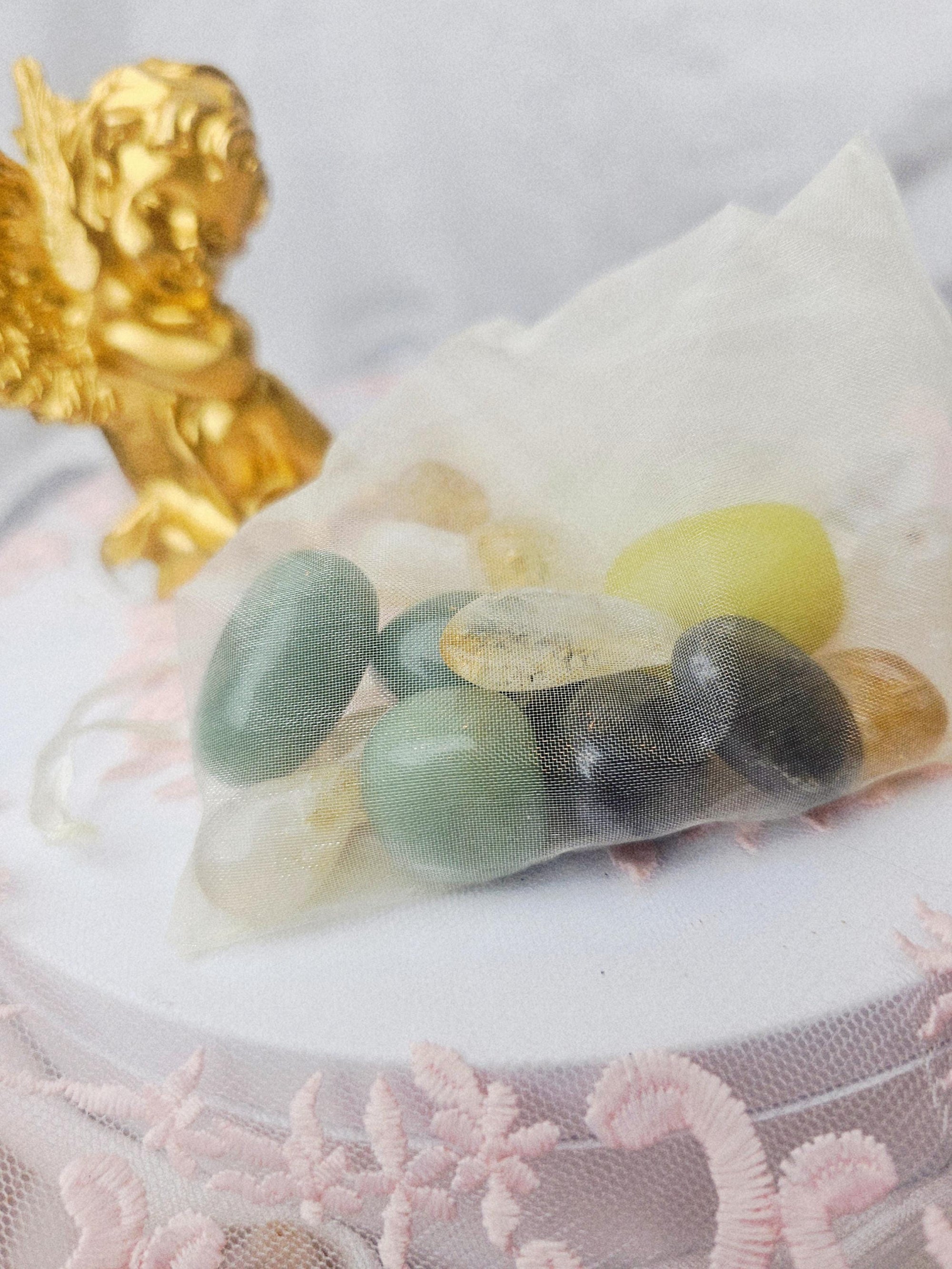 Abundance Crystal Set, 5 ounces of Crystals ,Money Draw Crystal Set, Reiki Energy, Feng Shui, Home Decor, Large Good Luck Crystal