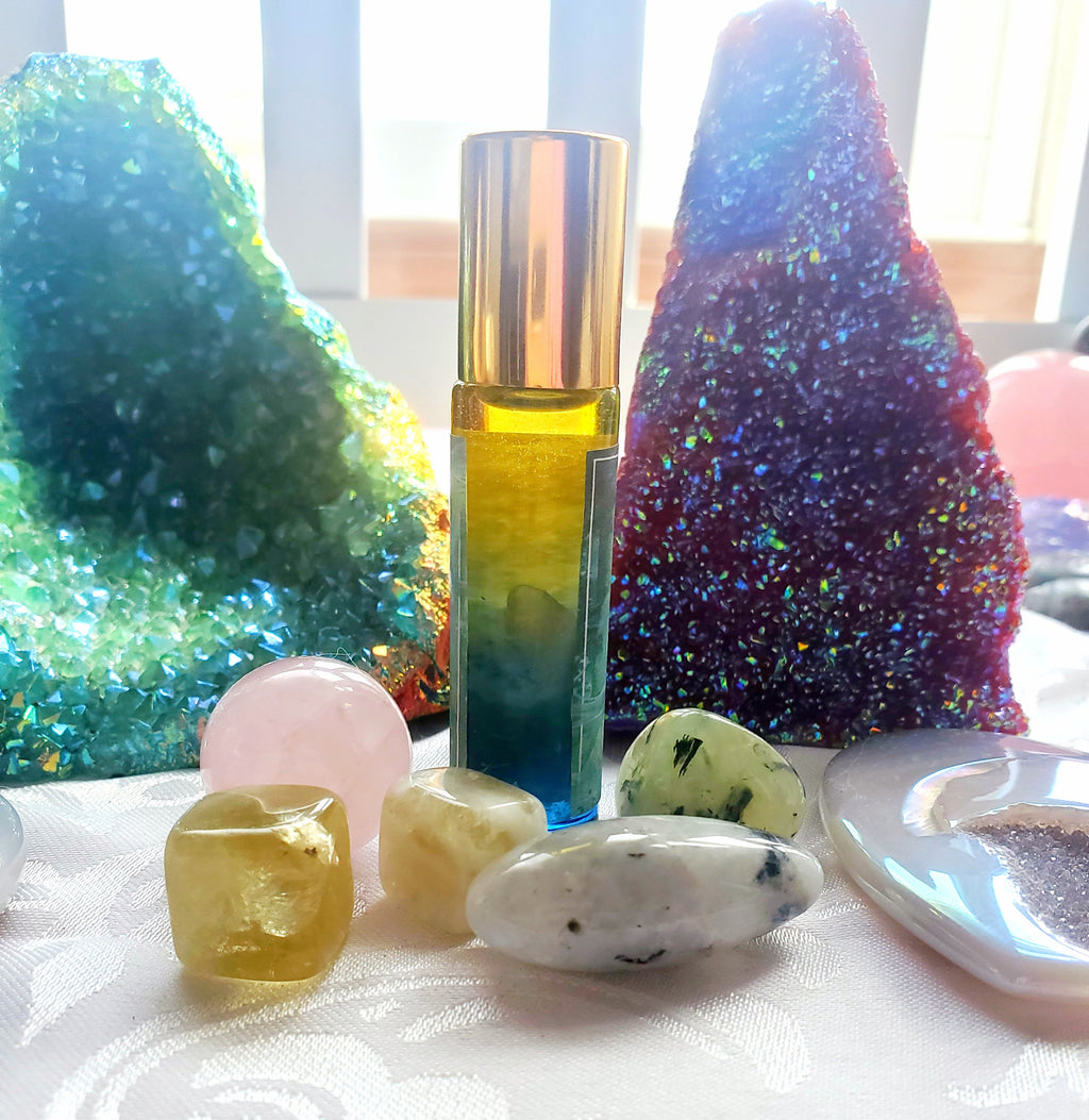 Divine Crystal Chakra Oil with Crystal Healing Crystals, Angel Oils, Crystal Oils, Crystals, Crystal Healing, Chakra L