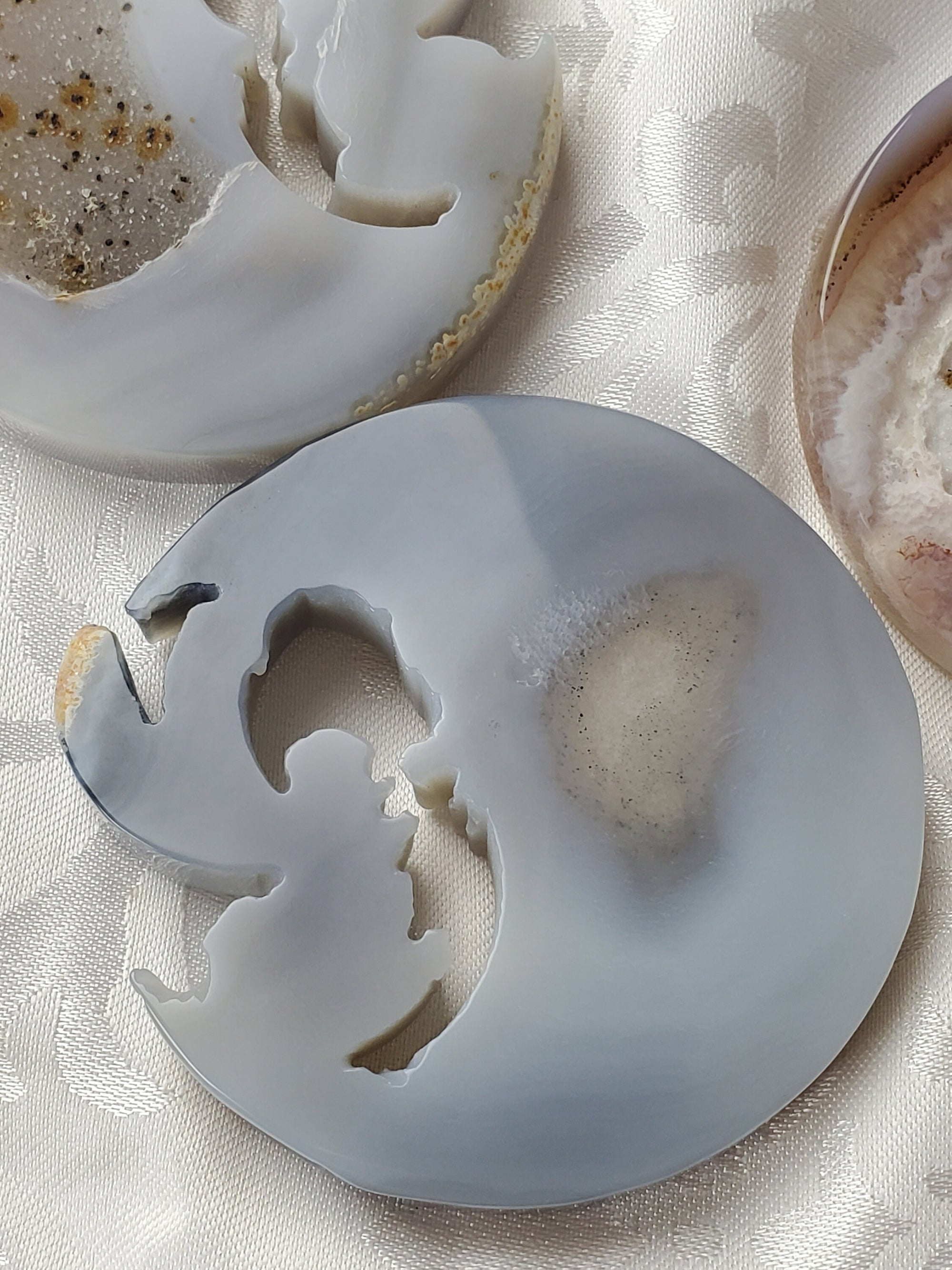 Druzy Agate Moon Fairy Carving, Fairy Garden Decor