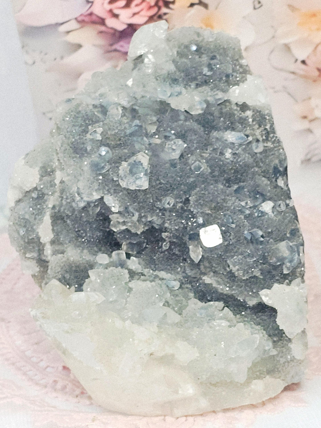 Blue Chalcedony woth Diamond Apophyllite and Calcite from India , Apophyllite, Crystal, Crystal