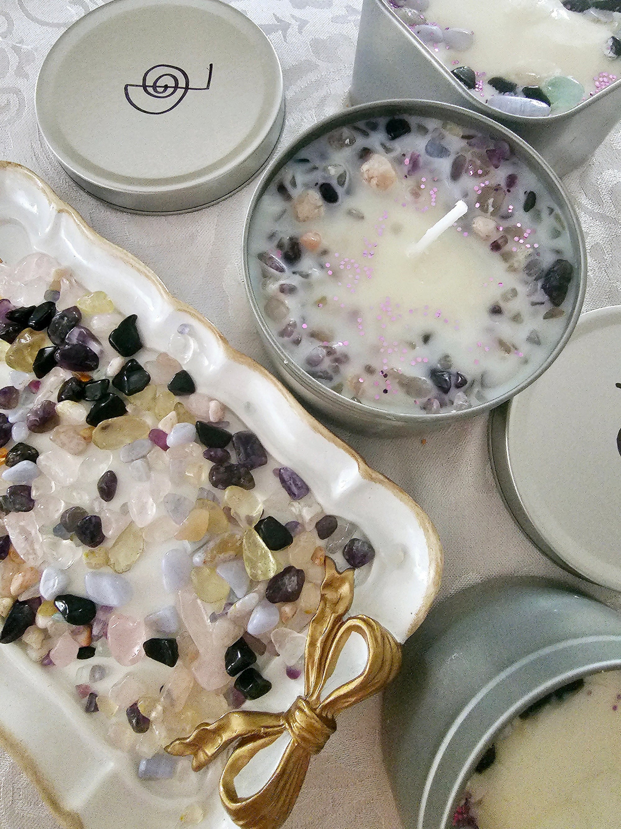 Crystal Intention Candle: Reiki Infused, Aromatherapy Soy Wax Candle